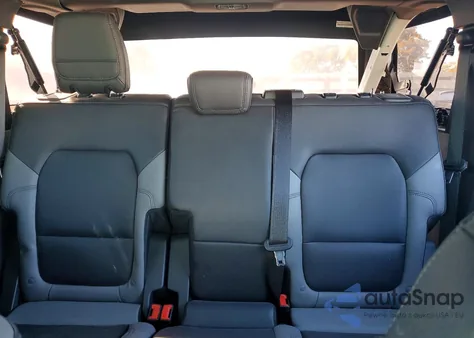 2023 Ford Bronco Base из США, поврежденный, VIN 1FMEE5DP6PLC00008